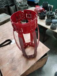 API 10D Drilling Tubing Bow Hinged Spring Pipe Casing Centralizer