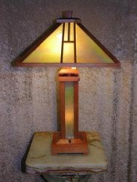 Tiffany-style Wooden Table Lamp with Lighted Base