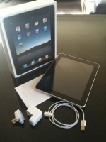 Brand new Apple iPad 2 MC775LL/A Tablet (64GB, Wifi + AT&T 3G, Black) NEWEST MODEL